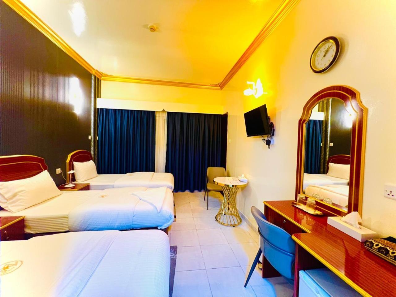 Galaxy Star Hotel Dubai Dış mekan fotoğraf