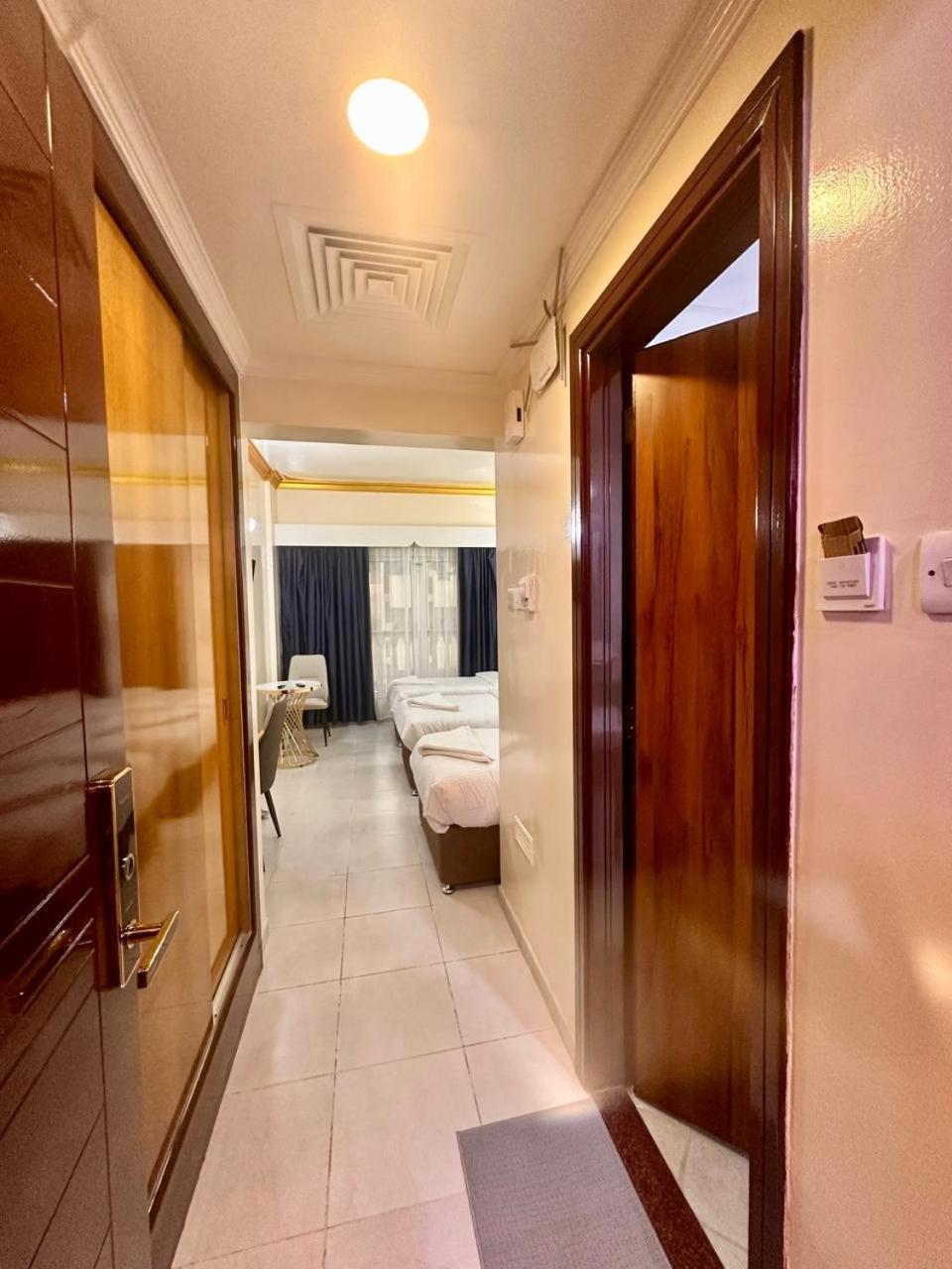 Galaxy Star Hotel Dubai Dış mekan fotoğraf